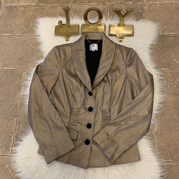 Patra Metallic Evening Blazer w/ Velvet Buttons - Picture 5 of 6